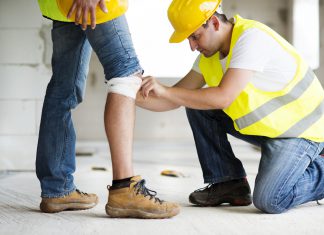 ¿Qué hacer si una persona se accidenta en su negocio?