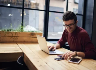 Sea amigable con el planeta y, además ahorre en su negocio Sea amigable con el planeta y, además ahorre en su negocio.